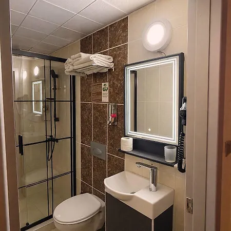 Kurban Hotel 3*