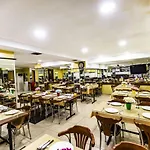 מלון Kurban
