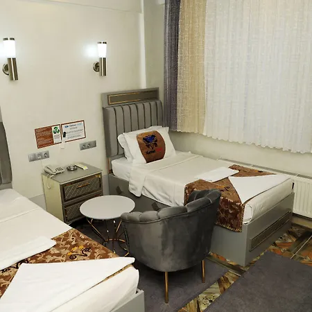 Hotel Kurban 3*